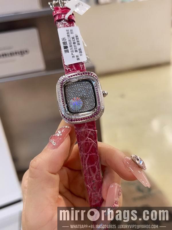 Replica Cartier 30.44X33.78X7.08mm 050761