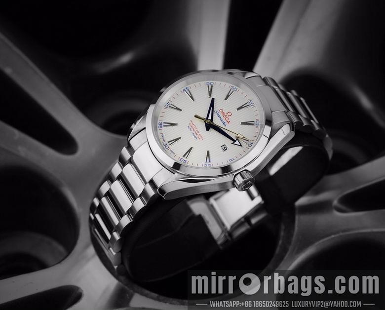Replica Omega watch 41mm M112