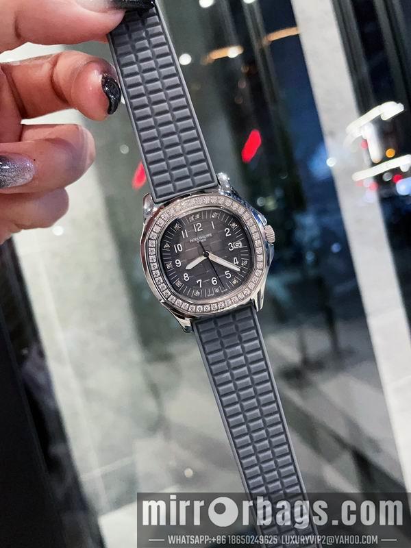 Replica Patek Philippe 35.6mm 102267
