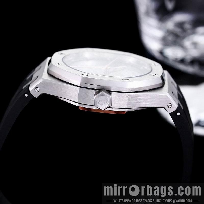 Replica AP 40X10mm 092850