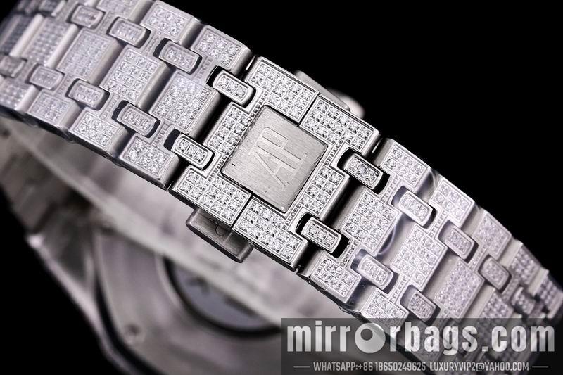 Replica AP 40X10mm 083168