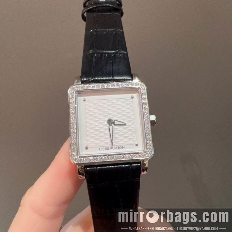 Replica LV 30X30mm 082222