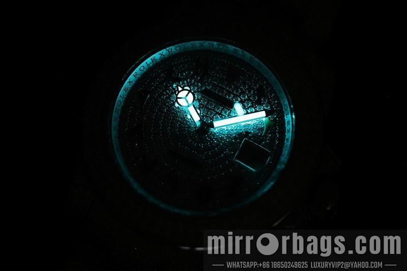 Replica Rolex 42mm 050432