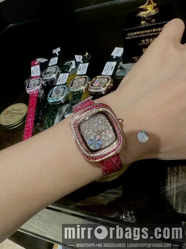 Replica Cartier 30.44X33.78X7.08mm 050761