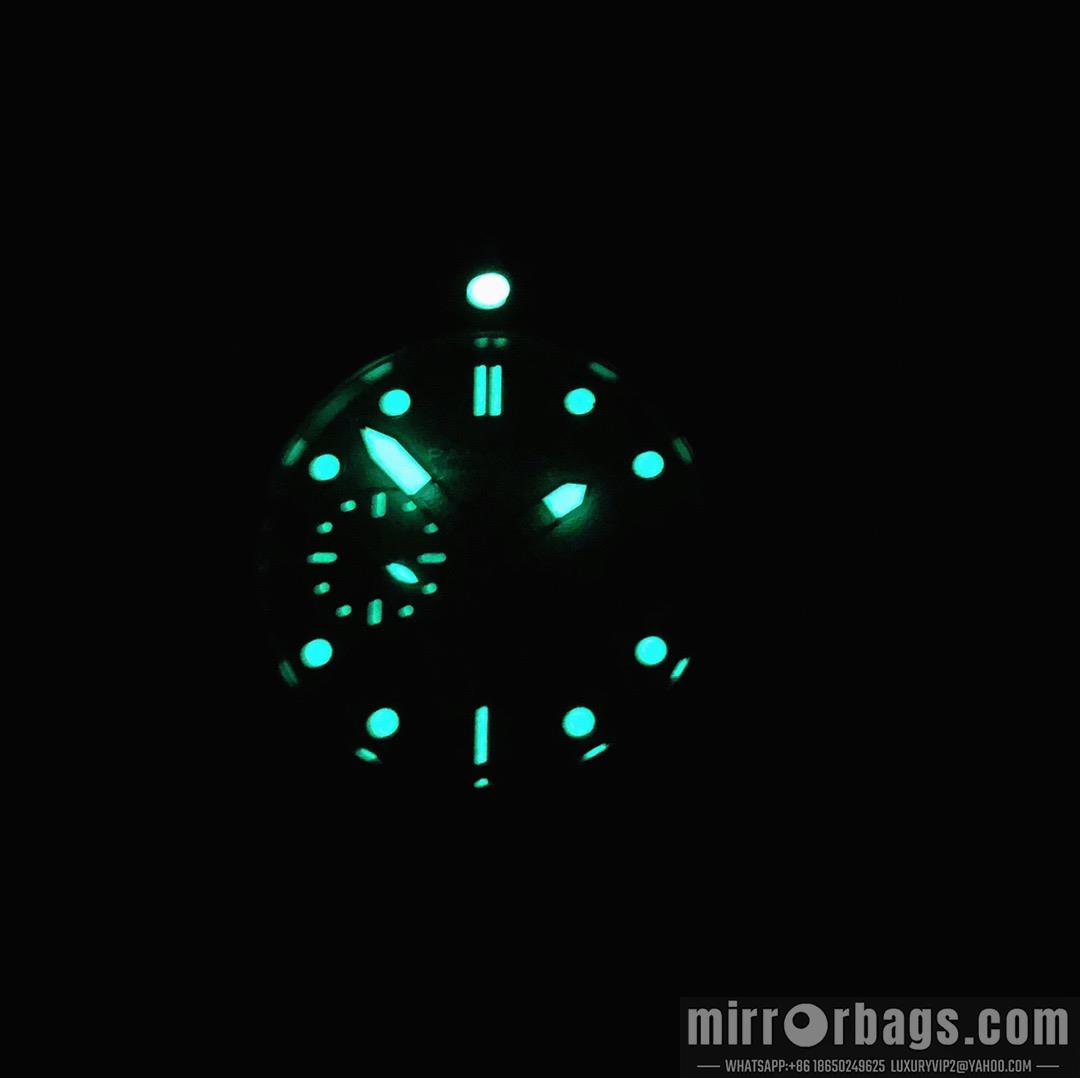 Replica Panerai 47mm watch mb 080404