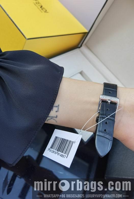 Replica Piaget women 32mm M11
