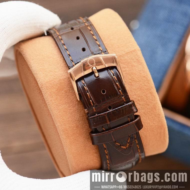 Replica Omega men 42mm M33