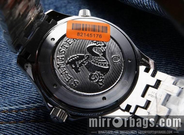 Replica Omega LumiNova 42X11mm A60