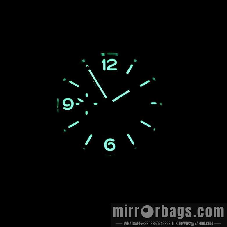 Replica Panerai men 44X16mm M26