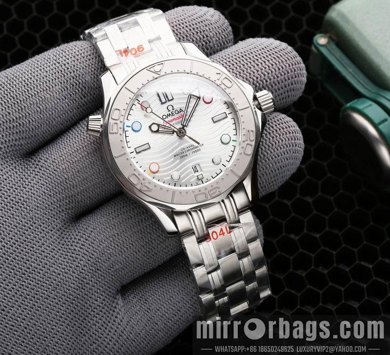 Replica Omega watch M46