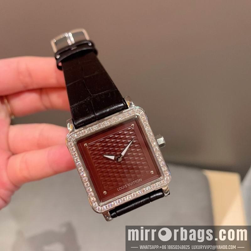 Replica LV 30X30mm 032720