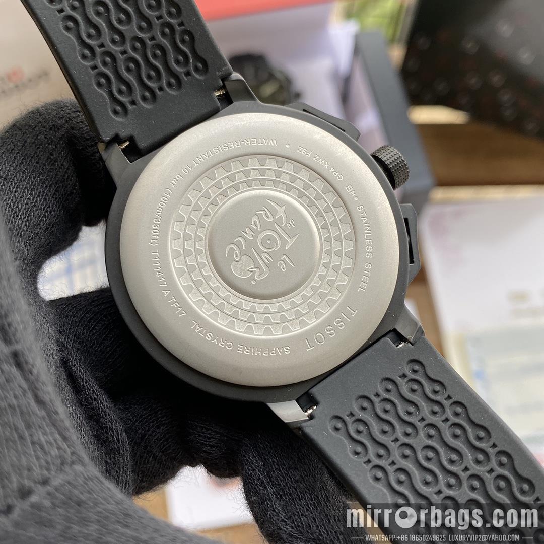 Replica Tissot 44.5mm 2nms22