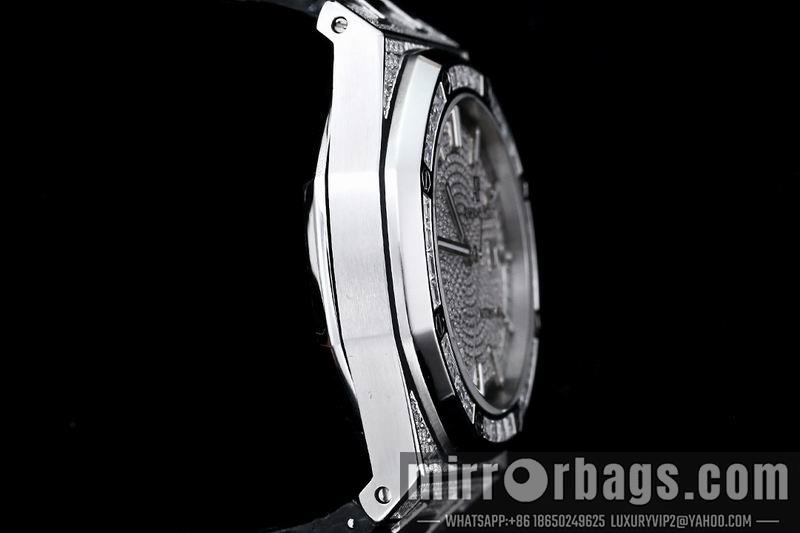 Replica AP 40X10mm 083186