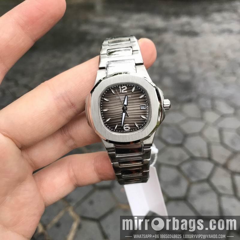 Replica Patek Philippe 33mm 032598
