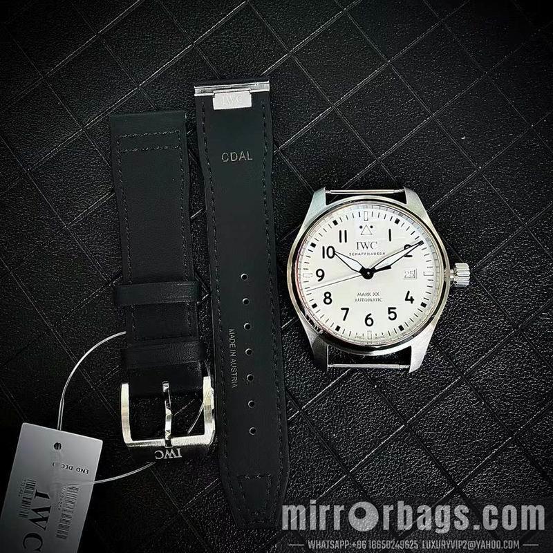 Replica IWC 40mm 0318100