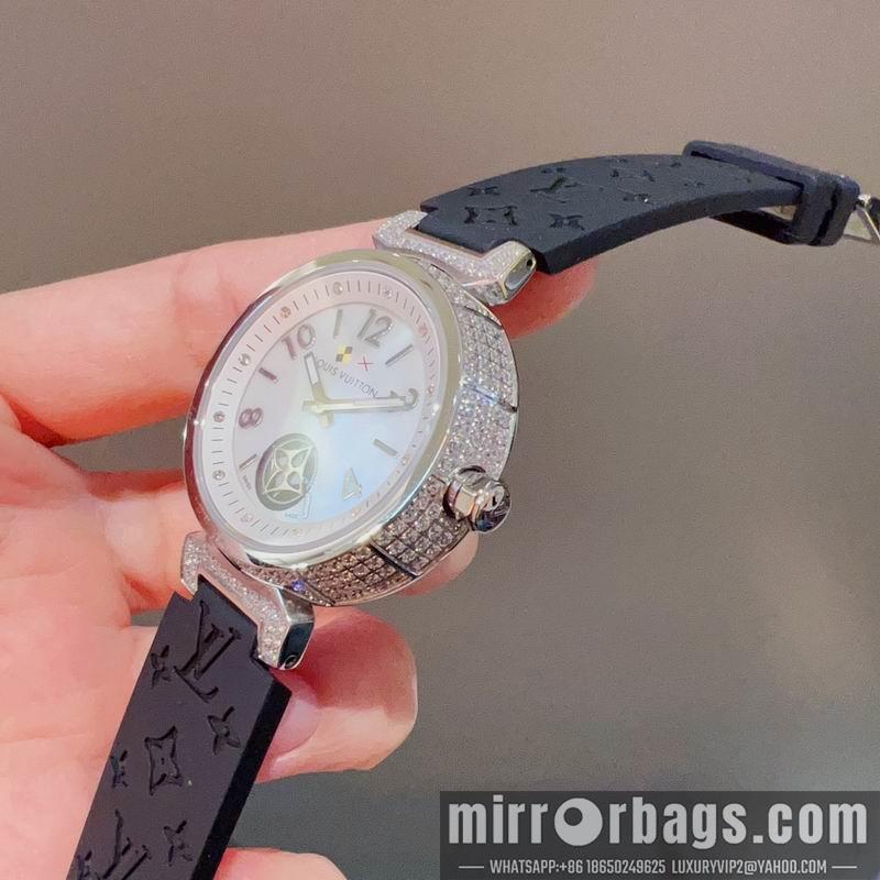 Replica LV watch 081699
