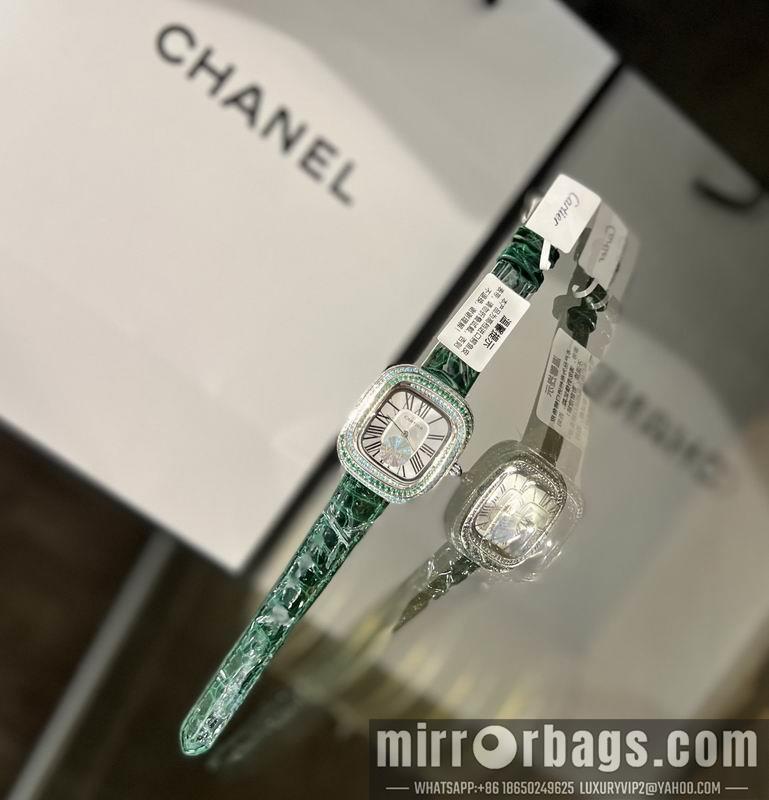 Replica Cartier 30.44X33.78X7.08mm 060308