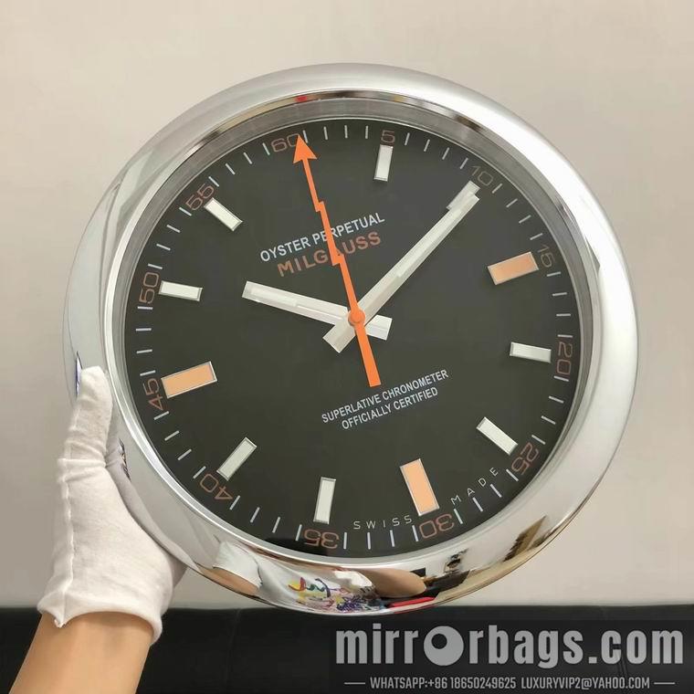 Replica Rolex clock mb 06