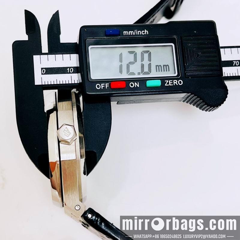Replica AP 42.3X12mm 082753