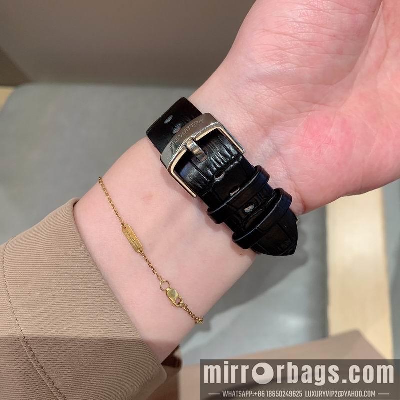 Replica LV 30X30mm 032720