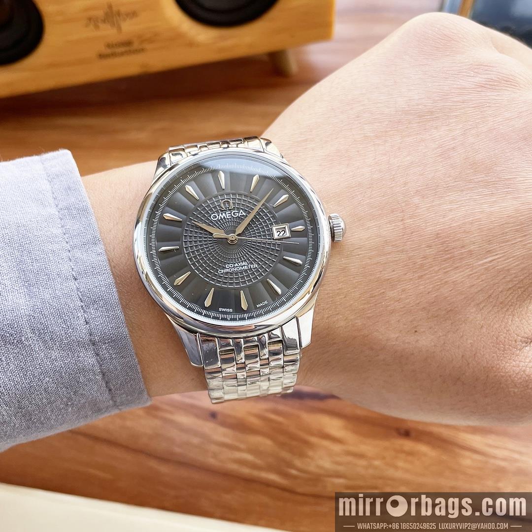 Replica Omega men 40X13mm M124