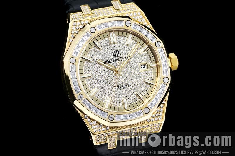 Replica AP 40X10mm 083184