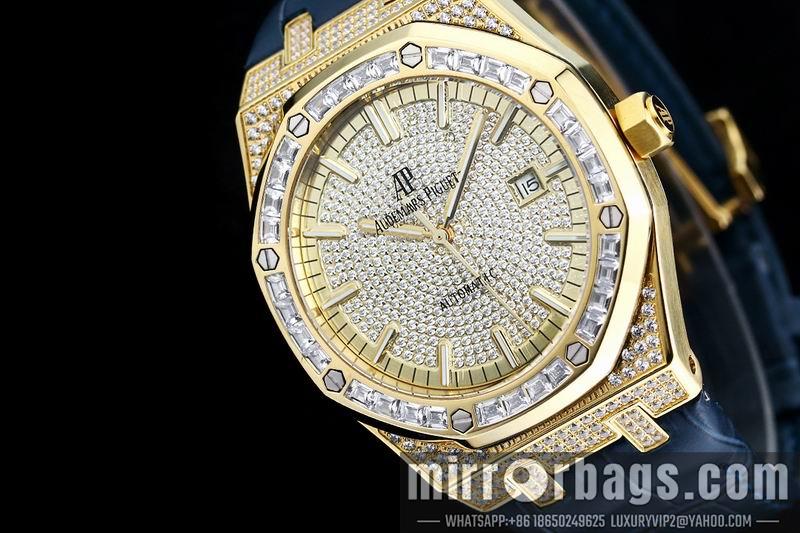 Replica AP 40X10mm 083184
