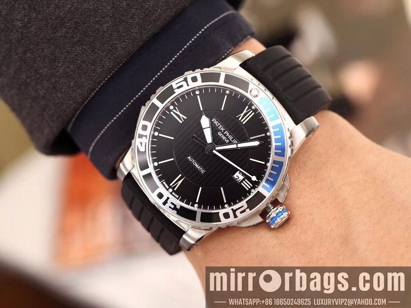 Replica Patek Philippe 44mm 031677
