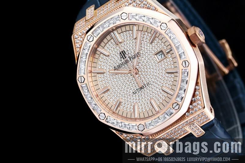 Replica AP 40X10mm 083185