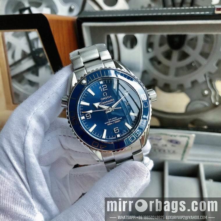Replica Omega men 45mm M10