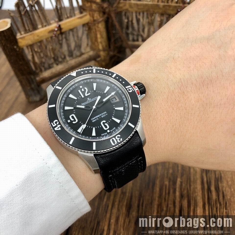Replica Jaeger Lecoultre watch men 110401