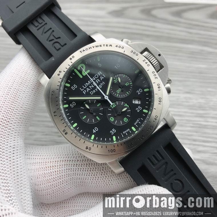 Replica Panerai men 44m 40mm M11