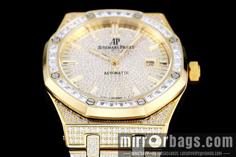 Replica AP 40X10mm 083181