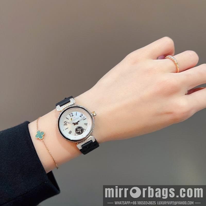 Replica LV watch 081699