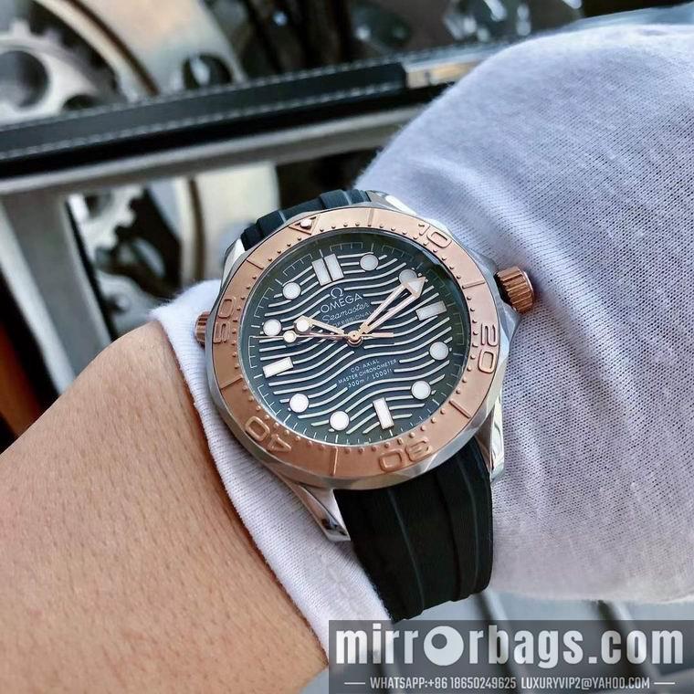 Replica Omega men 45mm M15