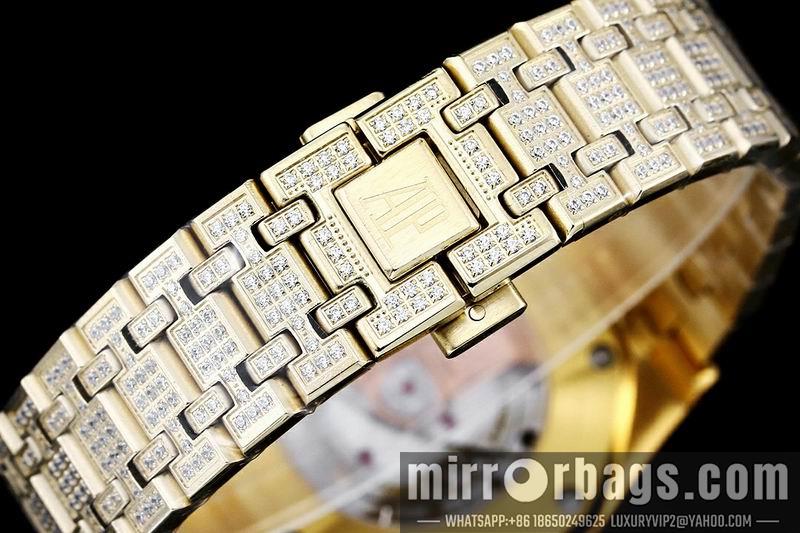 Replica AP 40X10mm 083181