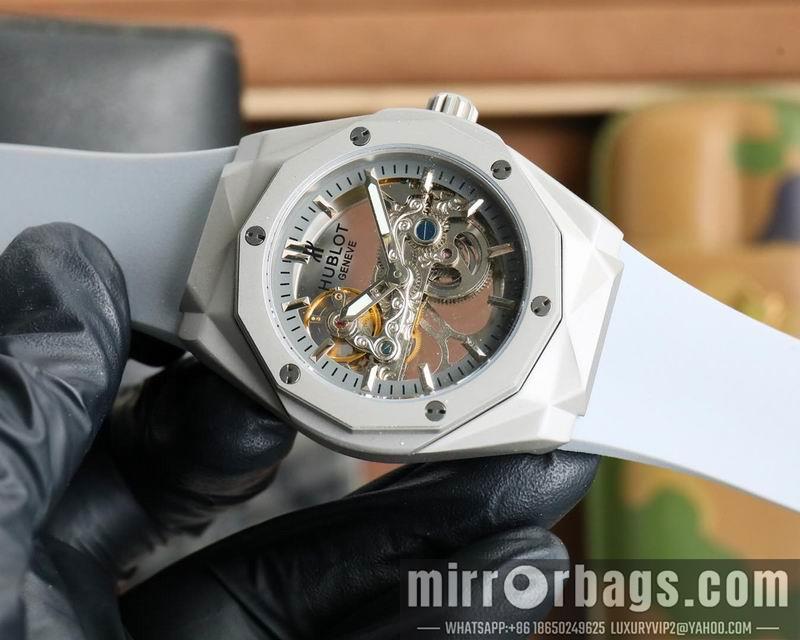 Replica Hublot 45mm 033106