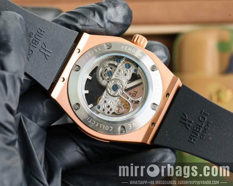 Replica Hublot 45mm 033106