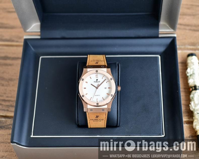 Replica Hublot men 45mm women 35mm 0717105