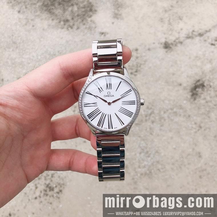 Replica Omega men 42mm M05