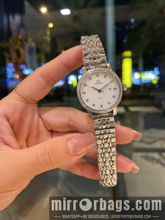 Replica Omega women 28X8mm M06