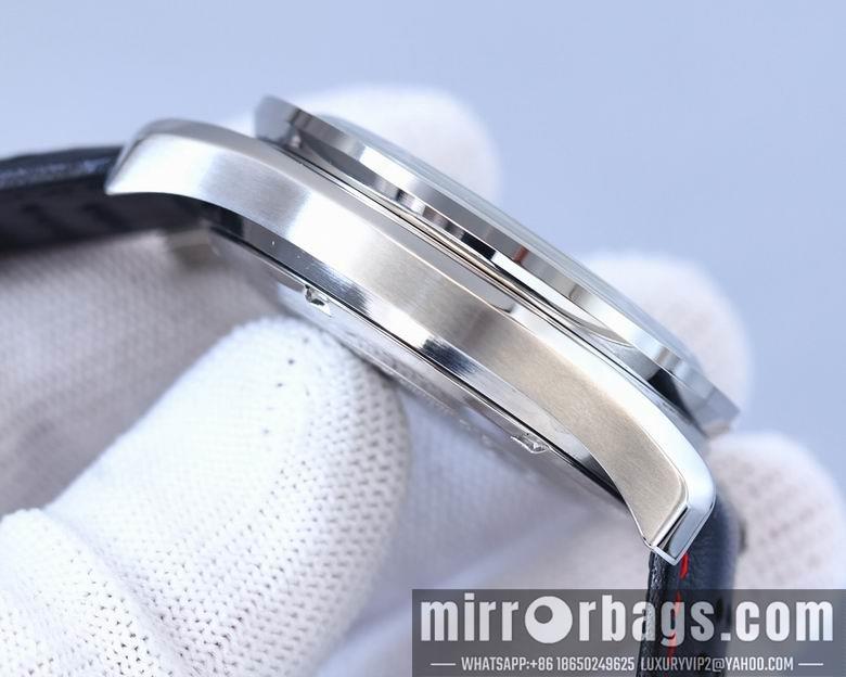 Replica Omeag watch 43X12.8mm M117