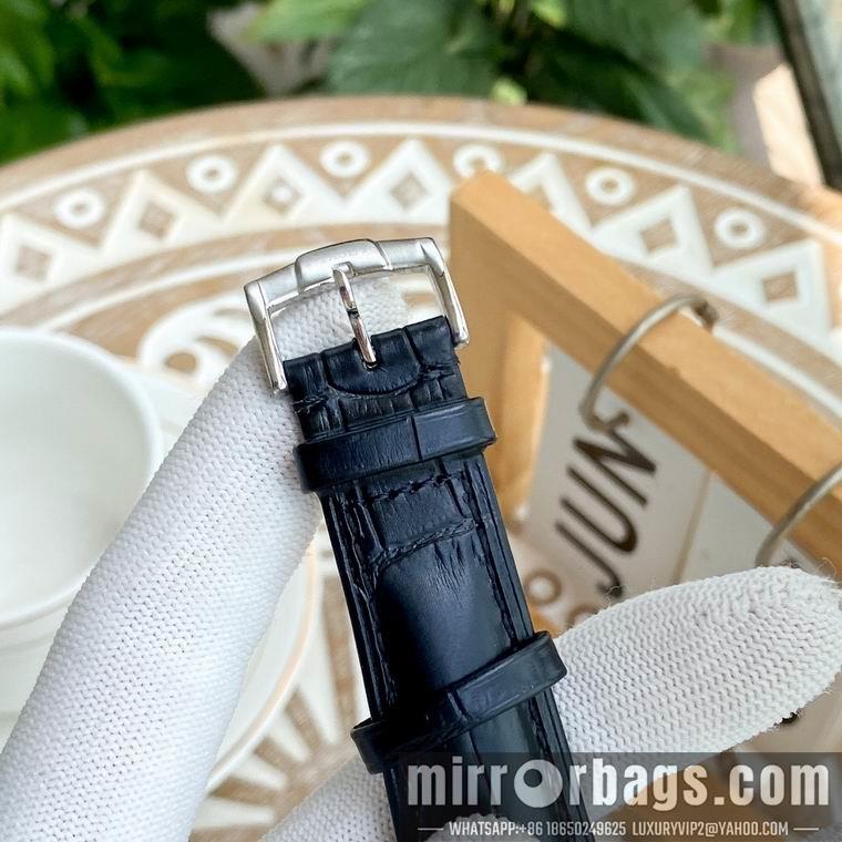 Replica Piaget men 42mm M05