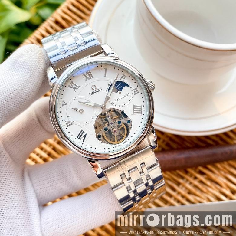Replica Omega watch M111