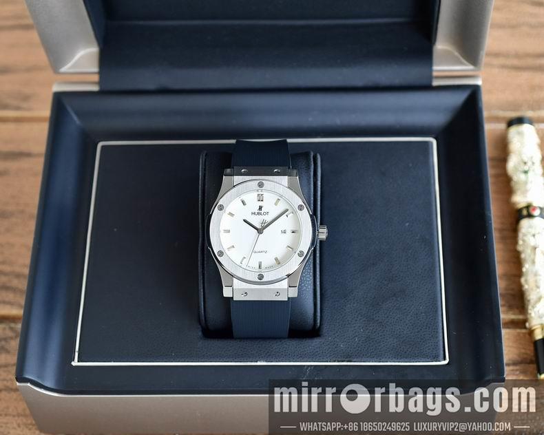 Replica Hublot men 45mm women 35mm 0717105