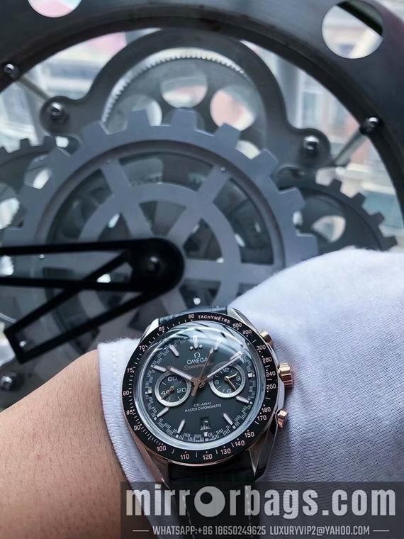 Replica Omega men 42mm M19