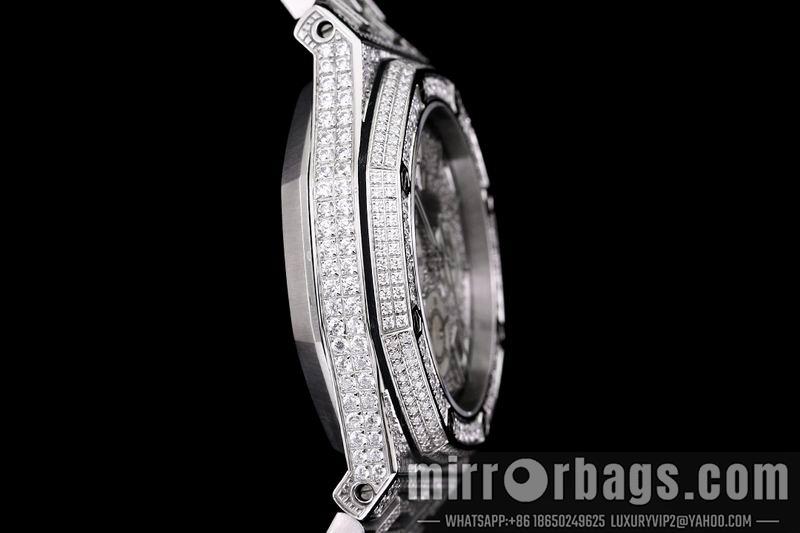 Replica AP 40X10mm 083168