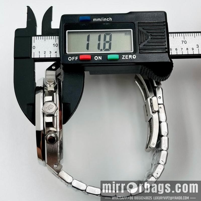 Replica AP 42X11.8mm 082756