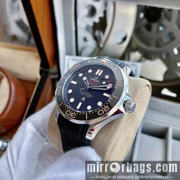 Replica Omega men 45mm M14