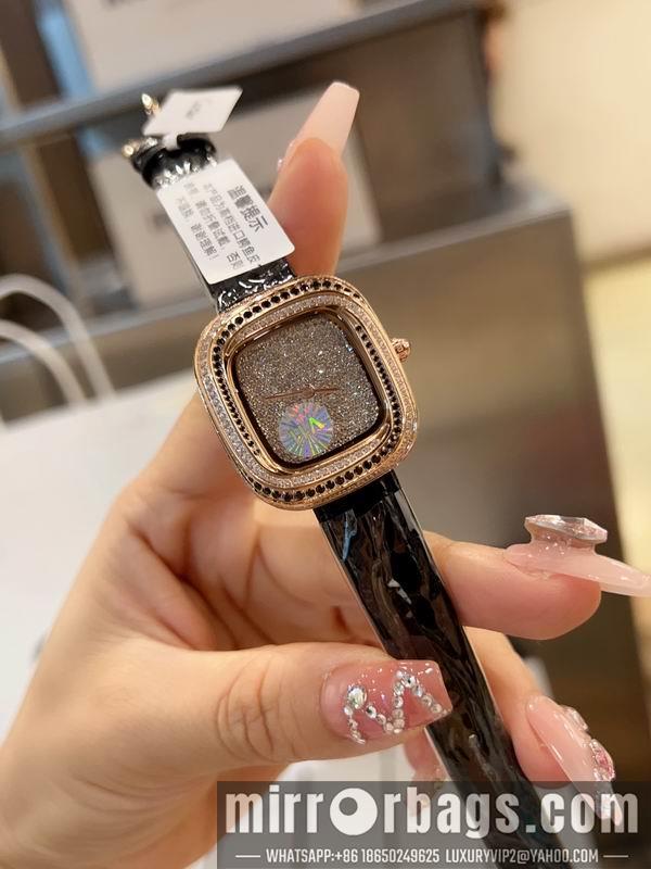 Replica Cartier 30.44X33.78X7.08mm 050761